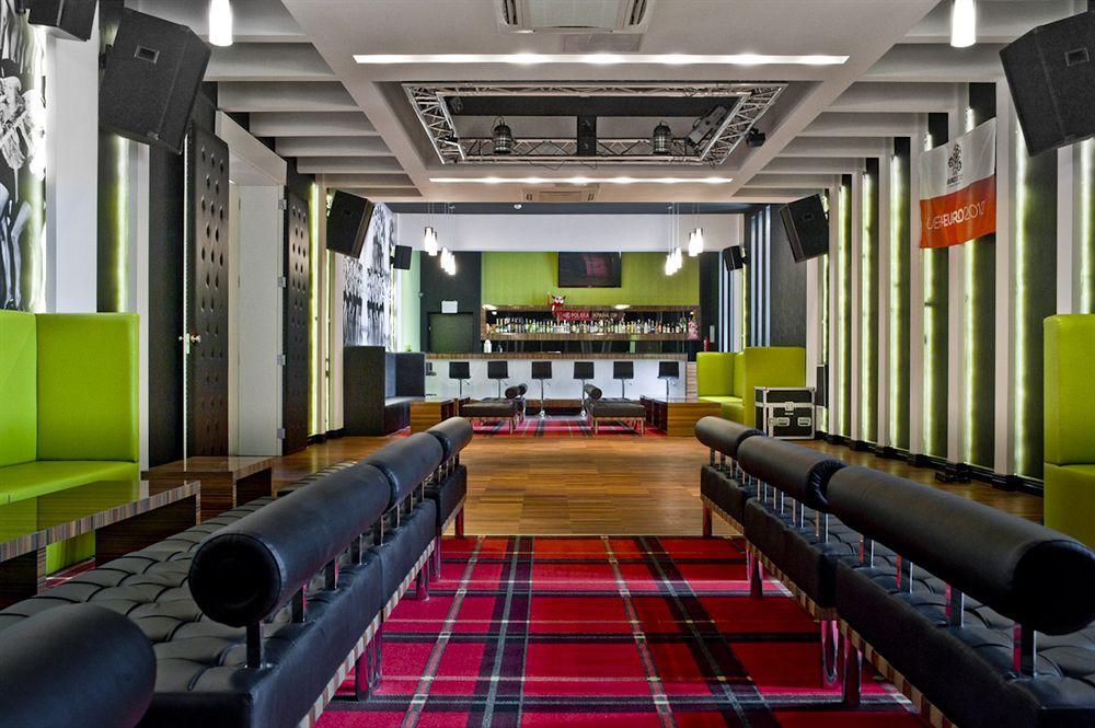 Hotel Lamberton Ołtarzew Eksteriør billede