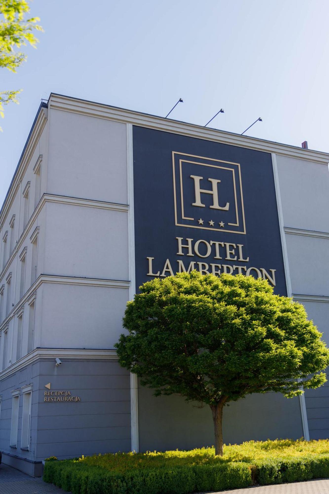 Hotel Lamberton Ołtarzew Eksteriør billede