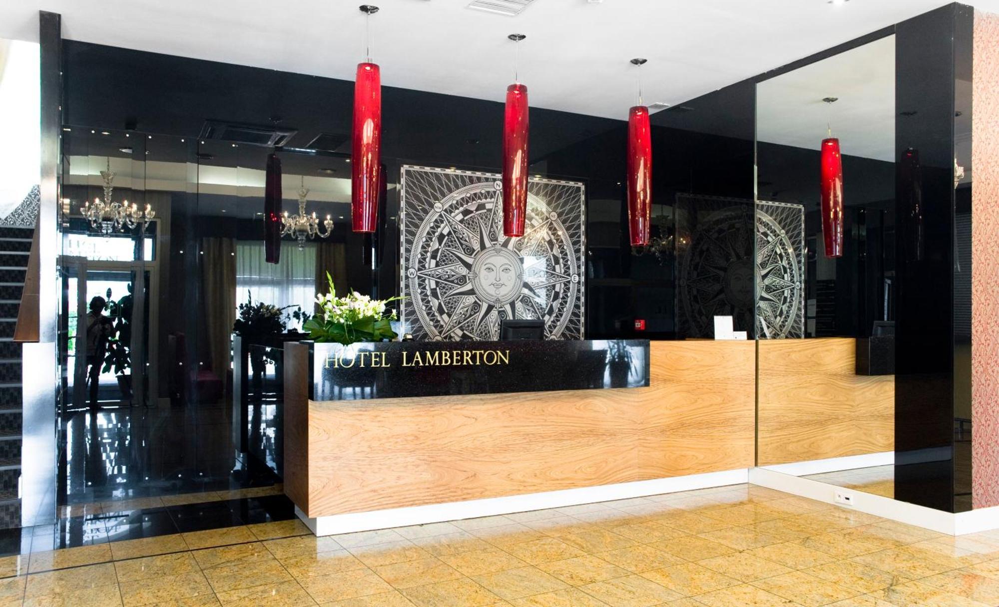 Hotel Lamberton Ołtarzew Eksteriør billede