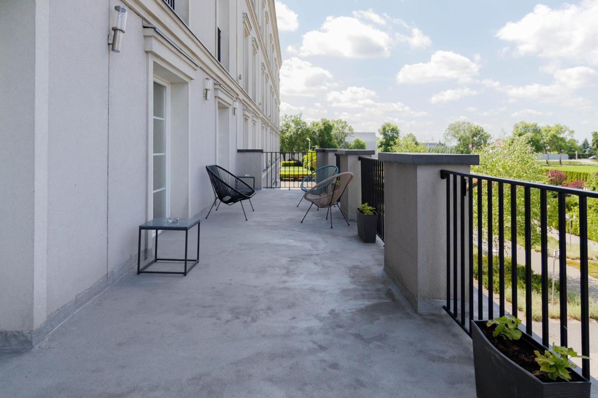 Hotel Lamberton Ołtarzew Eksteriør billede