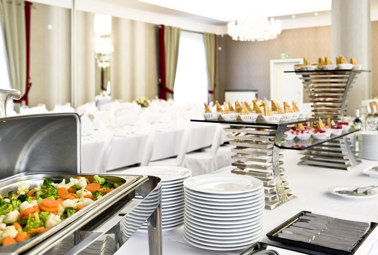 Hotel Lamberton Ołtarzew Eksteriør billede